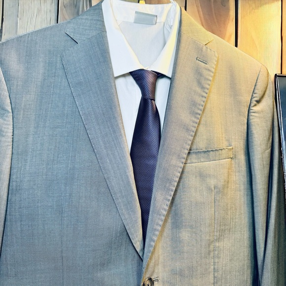 DKNY Men’s Grey Suit SZ 40R Modern Fit - Picture 10 of 16